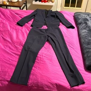 Theory navy suit